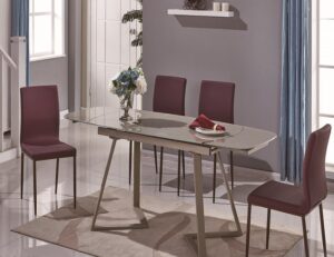 Стол в Калининграде