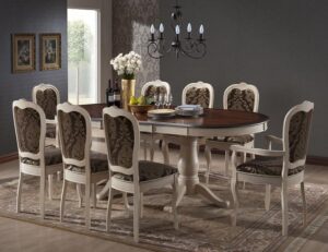 Стол в Калининграде