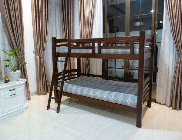 Детская двухъярусная кровать в Калининграде Детская двухъярусная кровать в Калининграде