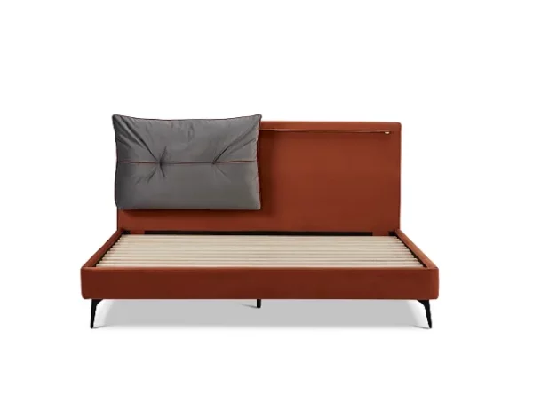 Кровать в Калининграде