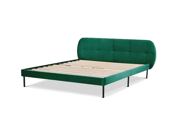 Кровать в Калининграде