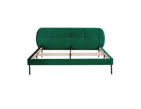 Кровать в Калининграде