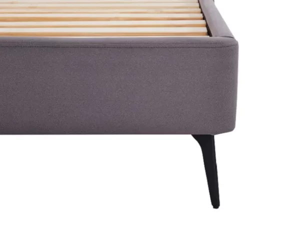 Кровать в Калининграде