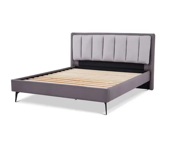 Кровать в Калининграде