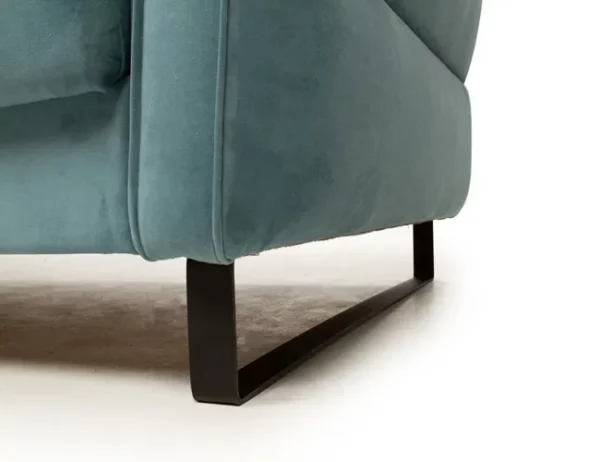 Прямой диван в Калининграде Прямой диван в Калининграде