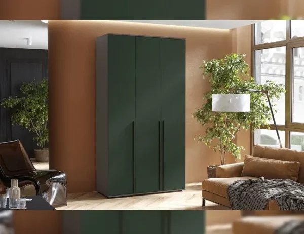 Шкаф в Калининграде